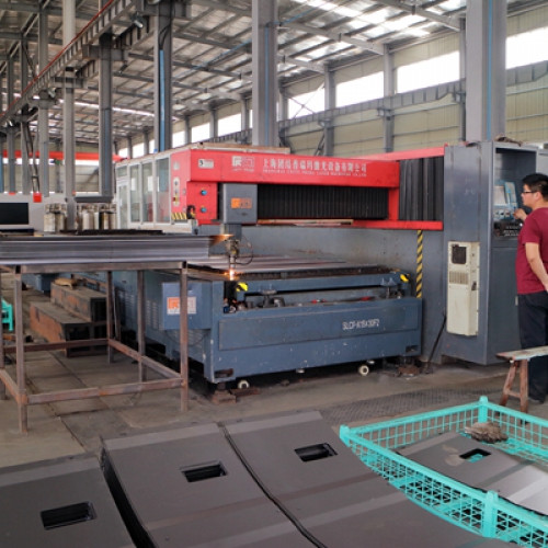 數(shù)控激光切割機(jī)